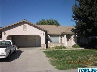 1189 Cinnamon Dr, Lemoore, CA 93245