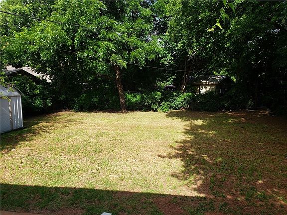 5th image of 782 Ballinger St