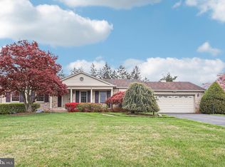 16505 Henry Dr, Gaithersburg, MD 20877