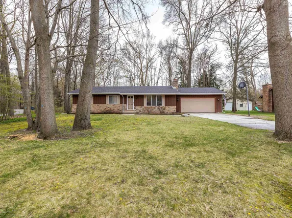 12691 Basell Dr, Hemlock, MI 48626