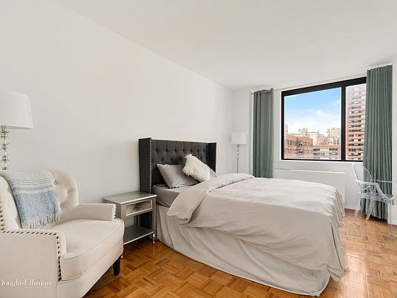 5th image of 245 E 93rd St APT 14F