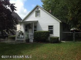 311 N Pine St, Caledonia, MN 55921