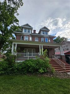 627 East Broadway, Centralia, IL, 62801