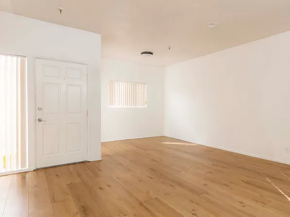 4419 W 162nd St APT 9, Lawndale, CA 90260