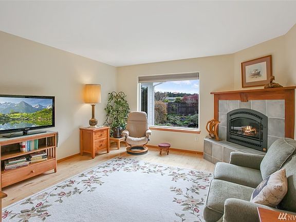 5th image of 7818 224th Street Ct E