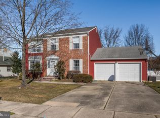 3 Crater Ct, Sewell, NJ 08080