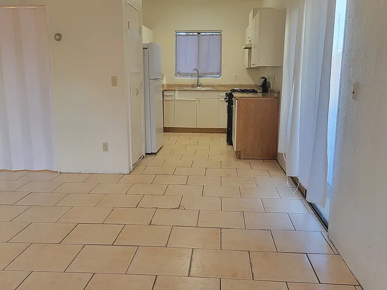Kitchen1