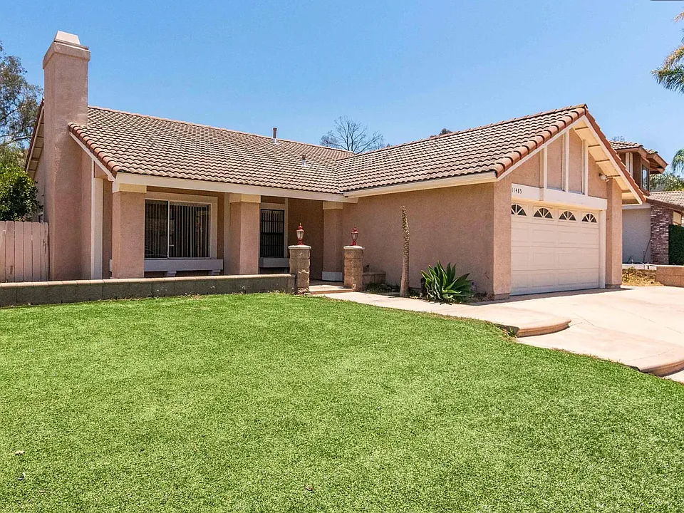 11485 Spitfire Rd