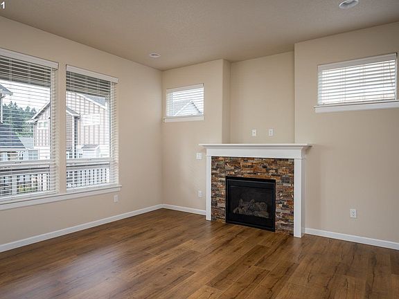 4th image of 7762 NE Julie Ann Ln