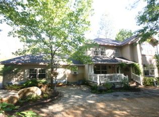 9868 Dodds Ln, Redding, CA 96001