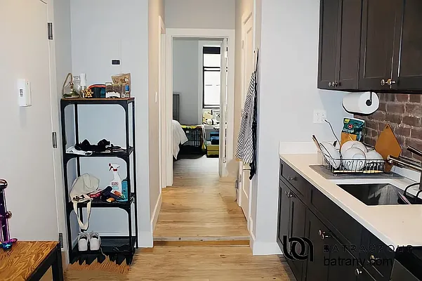 Rented by Batra Group Inc | media 2