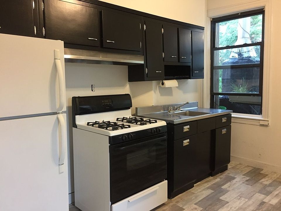 1st image of 3008 38th Ave #2