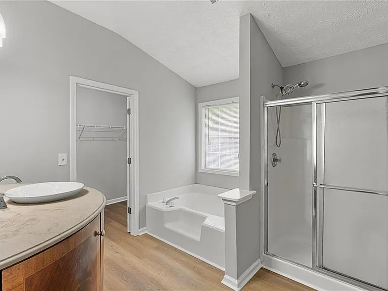 4680 Sterling Oaks Ct — Photo 21