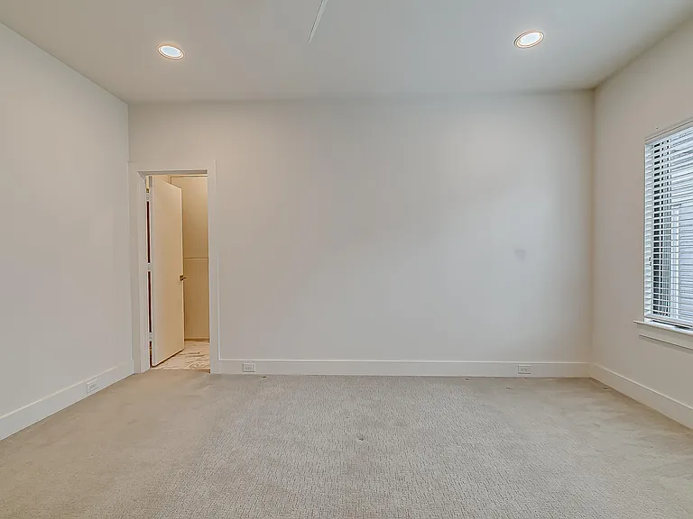 2707 Kimsey Dr #101 — Photo 6