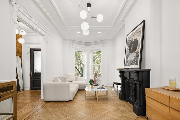 Sold by SERHANT. | media 3