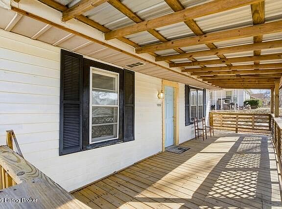 4th image of 10909 Harrison Ln