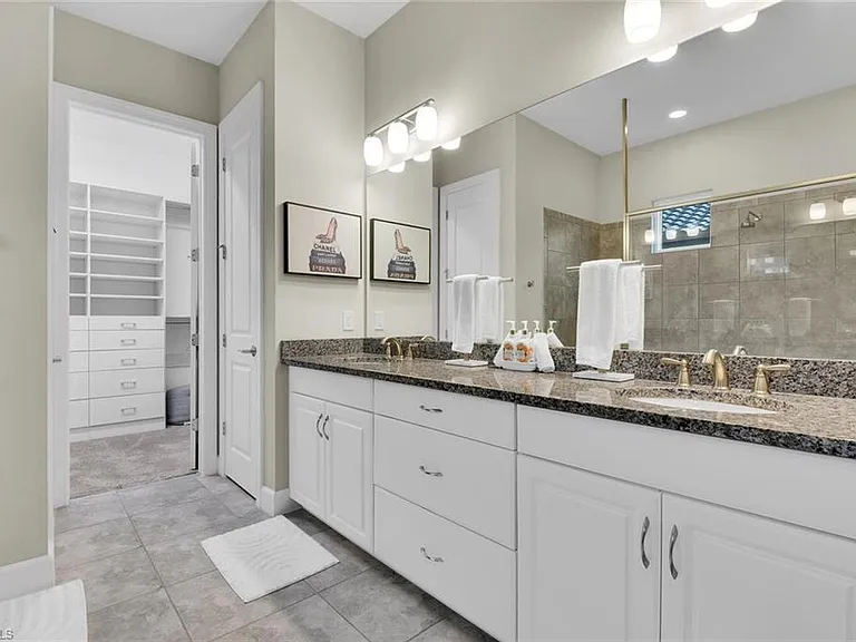 9630 Campanile Cir — Photo 17