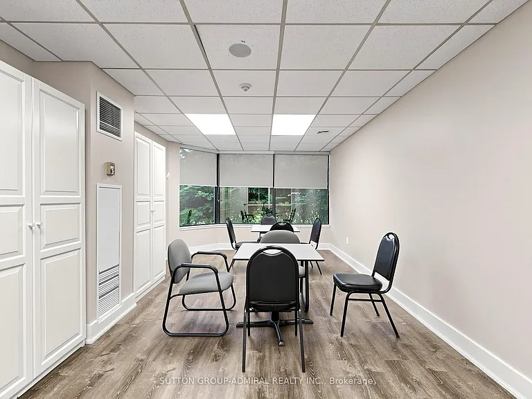 7460 Bathurst St #507 — Photo 20