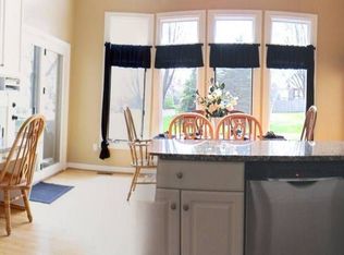 13042 Sunset Ter, Clive, IA 50325