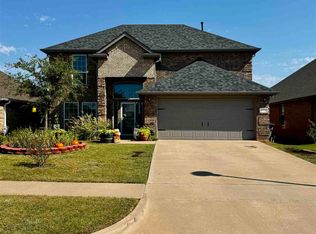 2222 SW Oxford Dr, Lawton, OK 73505