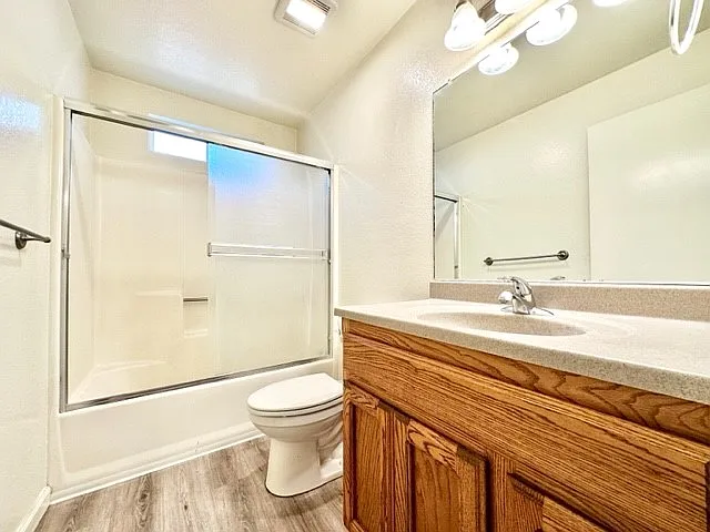815 Hazel St #B — Photo 12