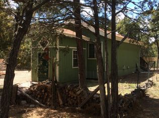 22 Oriole Rd, Tijeras, NM 87059