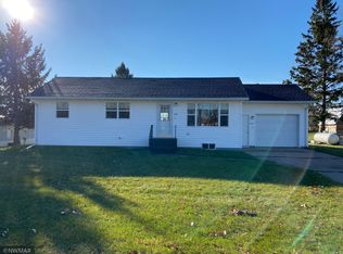 335 3rd St NE, McIntosh, MN 56556