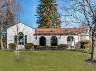 202 Garrison Rd, Buffalo, NY 14221