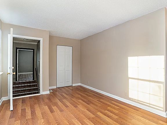 2nd image of 5172 Hilson Rd #5172