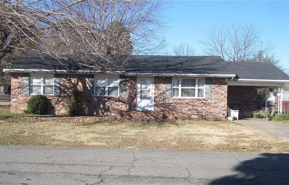1st image of 405 Mimosa Dr