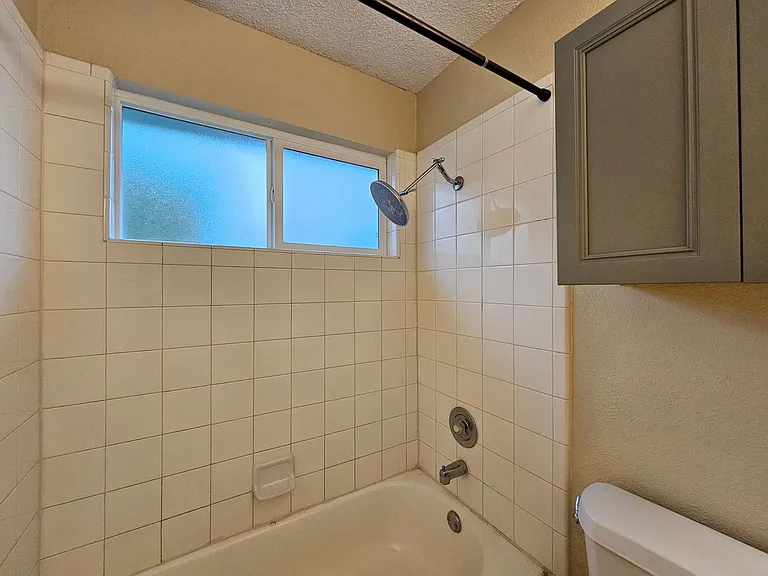 2606 Remington Dr — Photo 19