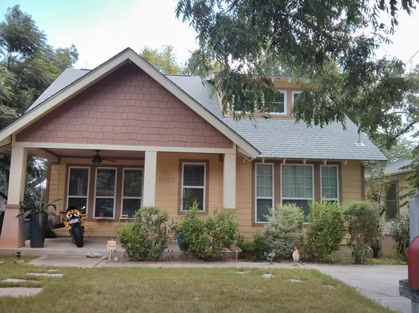 2305 E 8th St, Austin, TX 78702