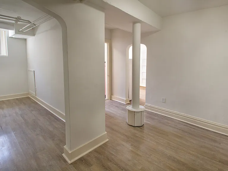 Bonus Room / Office