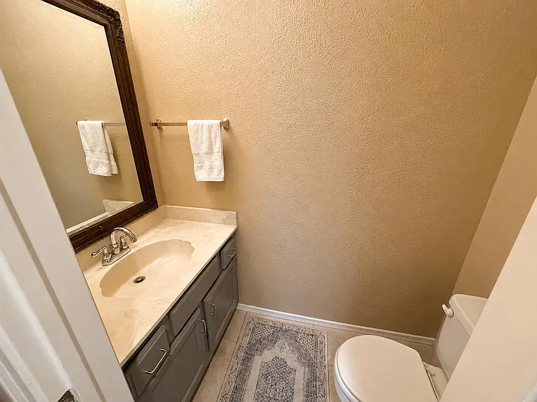 17659 Red Oak Dr #7659 — Photo 9