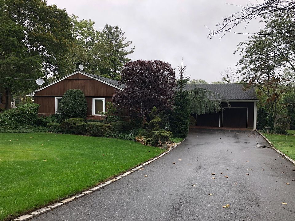 1st image of 62 Cornell Dr