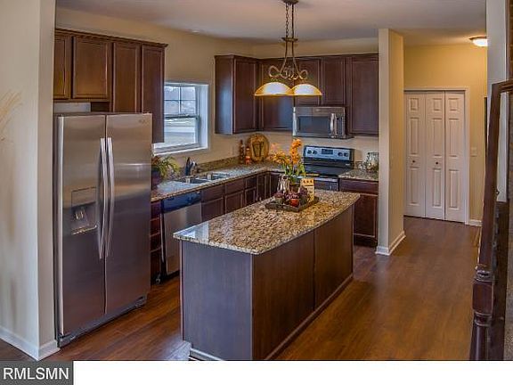 3rd image of 2642 E Vierling Dr E