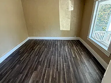 4 bed, 1440 sqft, $2,500 — Photo 2