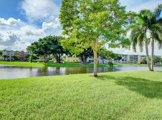 1023 Lincoln #1023-B, Boca Raton, FL 33434