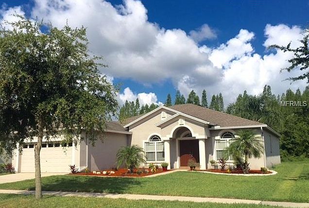 1st image of 2415 Nesslewood Dr