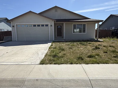 111 Sunnyside Dr Photo 1