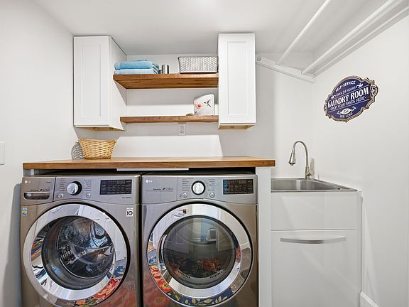 5th image of 603 N Estes Dr