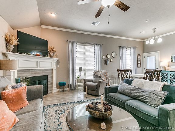 5th image of 25384 Stonebridge Pkwy
