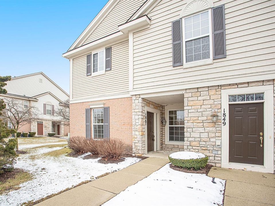 1st image of 1867 Pinecroft Dr #175