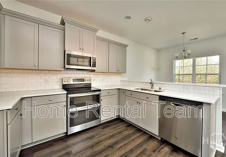 293 McCrady Dr — Photo 9