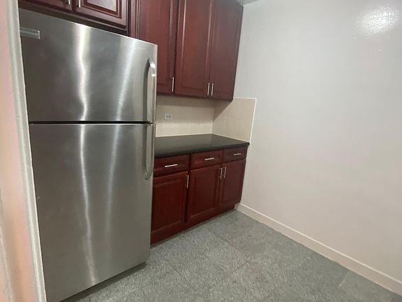 2nd image of 21610 77th Ave Floor 5