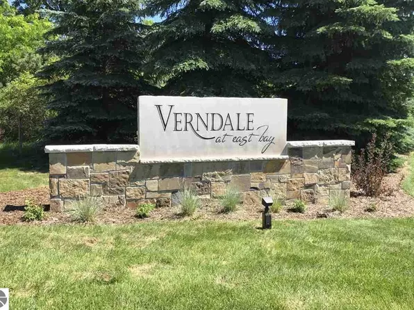 Madeira Dr, Traverse City, MI 49696