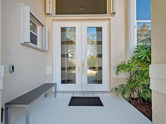 5th image of 750 Bayside Lane