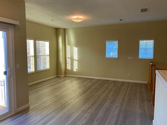 3rd image of 3301 N Park Dr Unit 1212