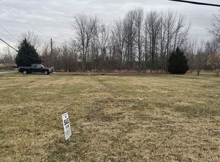 2110 E State Rd, Port Clinton, OH 43452