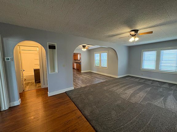 4th image of 601 E 5th Ave